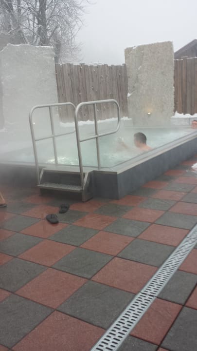 Außen-Whirlpool 1. Bier & Wohlfühlhotel Gut Riedelsbach