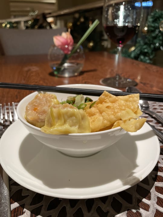 Gastro Hotel The Ritz-Carlton Jakarta, Mega Kuningan