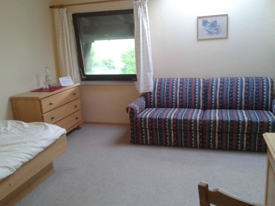 Fleckiger Teppich Landhotel Maiergschwendt