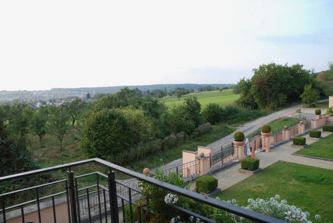 Mosel-Blick Victor's Residenz-Hotel Schloss Berg