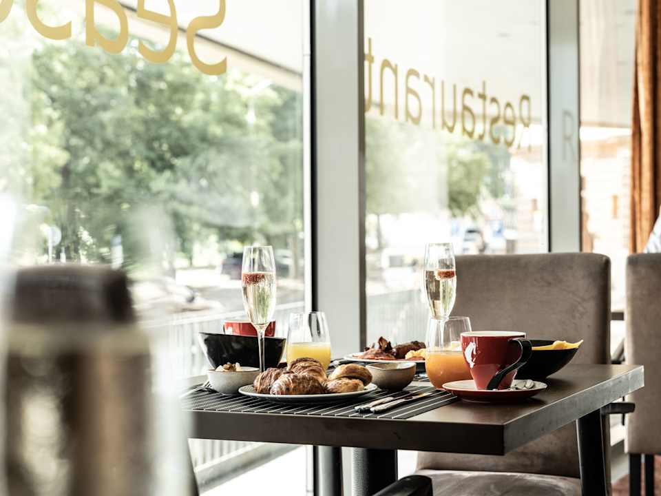 Gastro Falkensteiner Hotel Bratislava