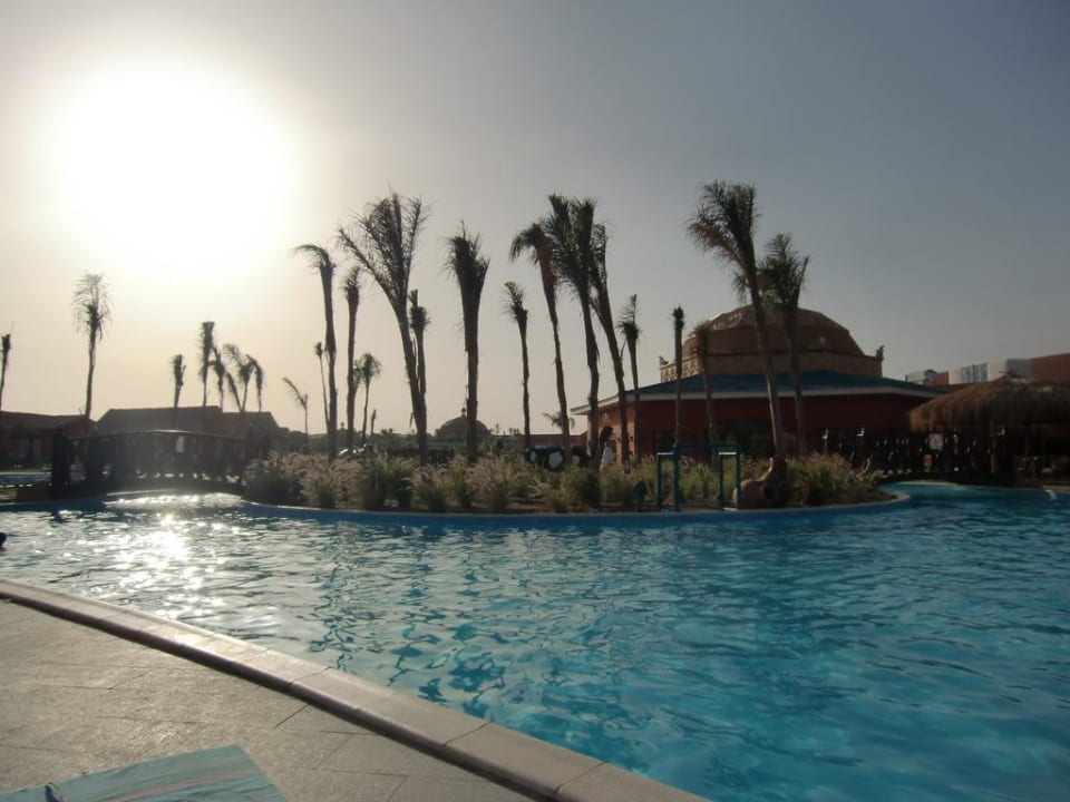 Sonnenuntergang Pickalbatros Jungle Aqua Park Resort - Neverland Hurghada