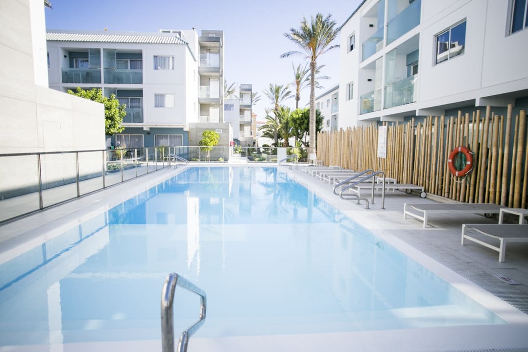 Pool Bristol Sunset Beach - Holiday Apartments