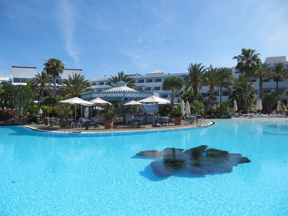 Poolbar Seaside Hotel Los Jameos