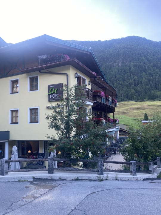 Außenansicht Natur- & Alpinhotel Post