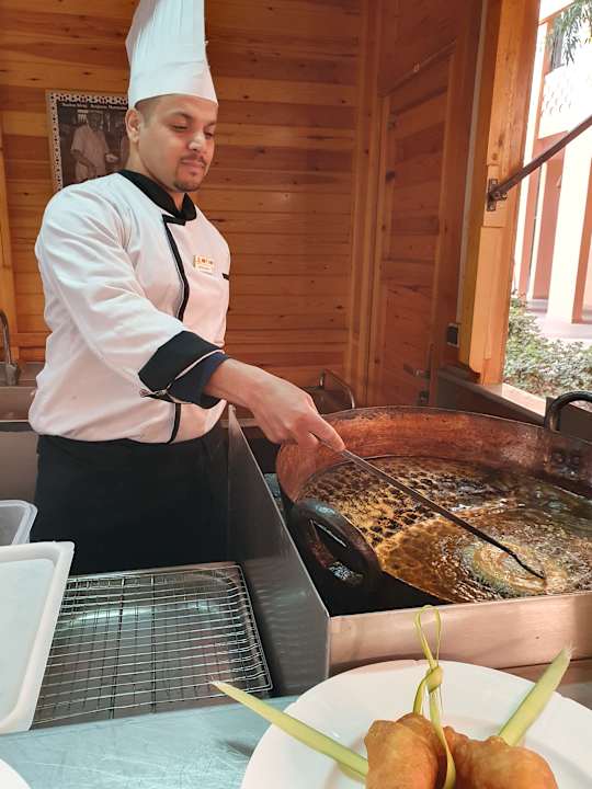 Gastro Kenzi Rose Garden