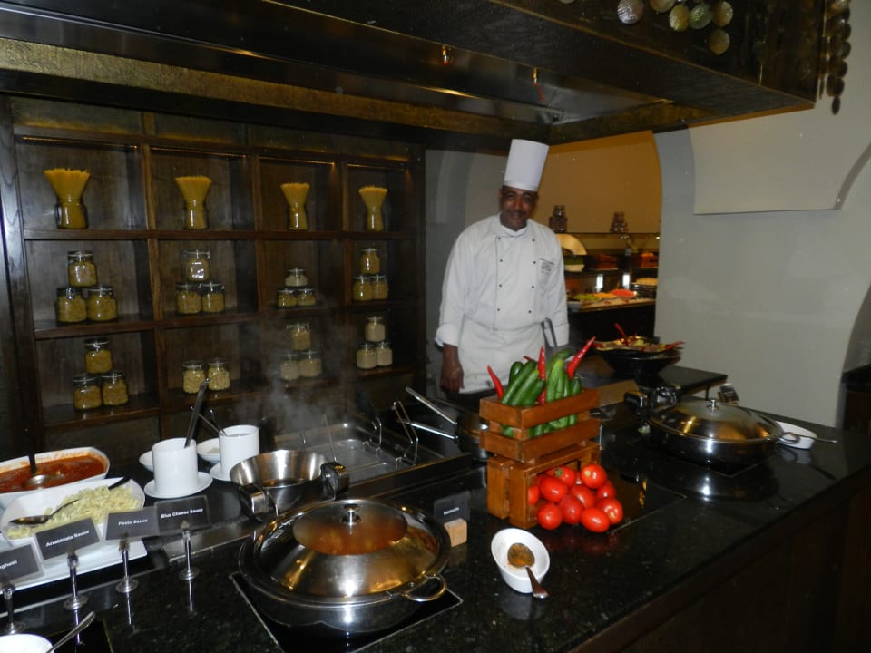 Ausgezeichnete Küche Mövenpick Resort El Quseir