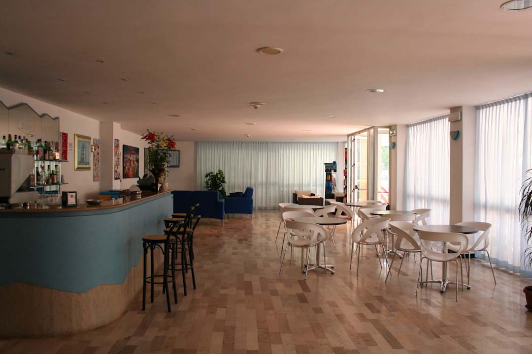 Hotel Delfino Riccione Vacanze Holiday Urlaub Hotel Delfino