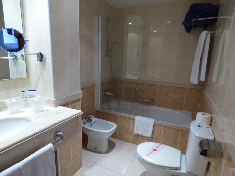 Sauberes Bad CM Playa del Moro