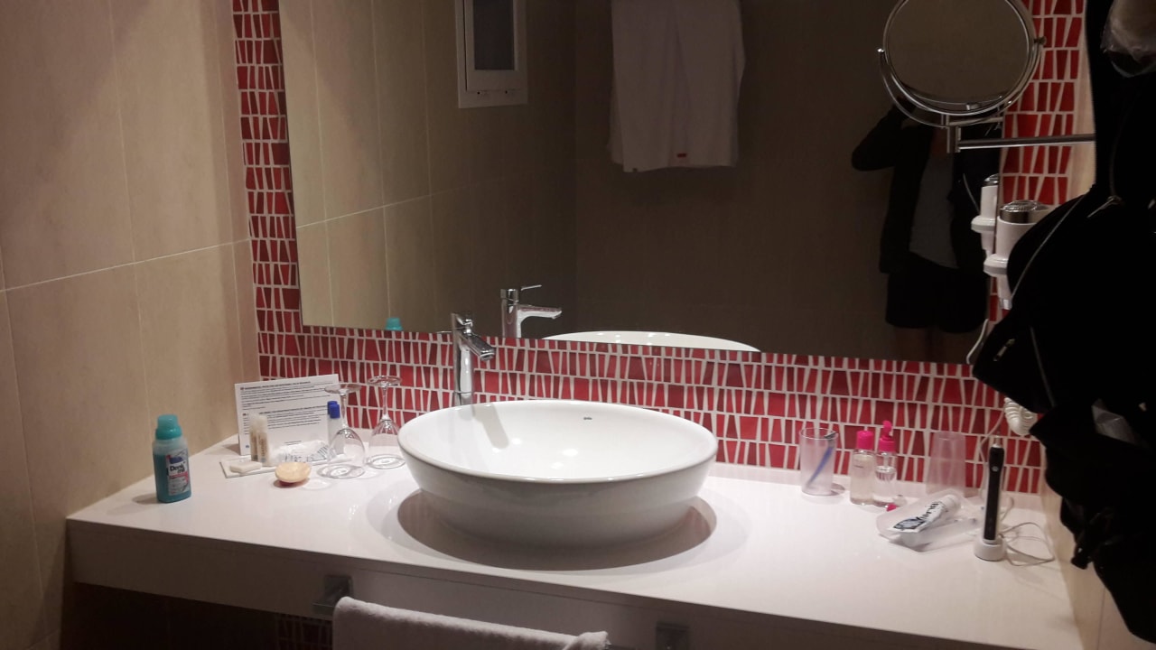 Badezimmer im Doppelzimmer Sentido Aequora Lanzarote Suite