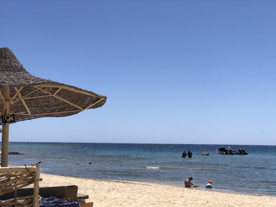 Strand Brayka Bay Resort