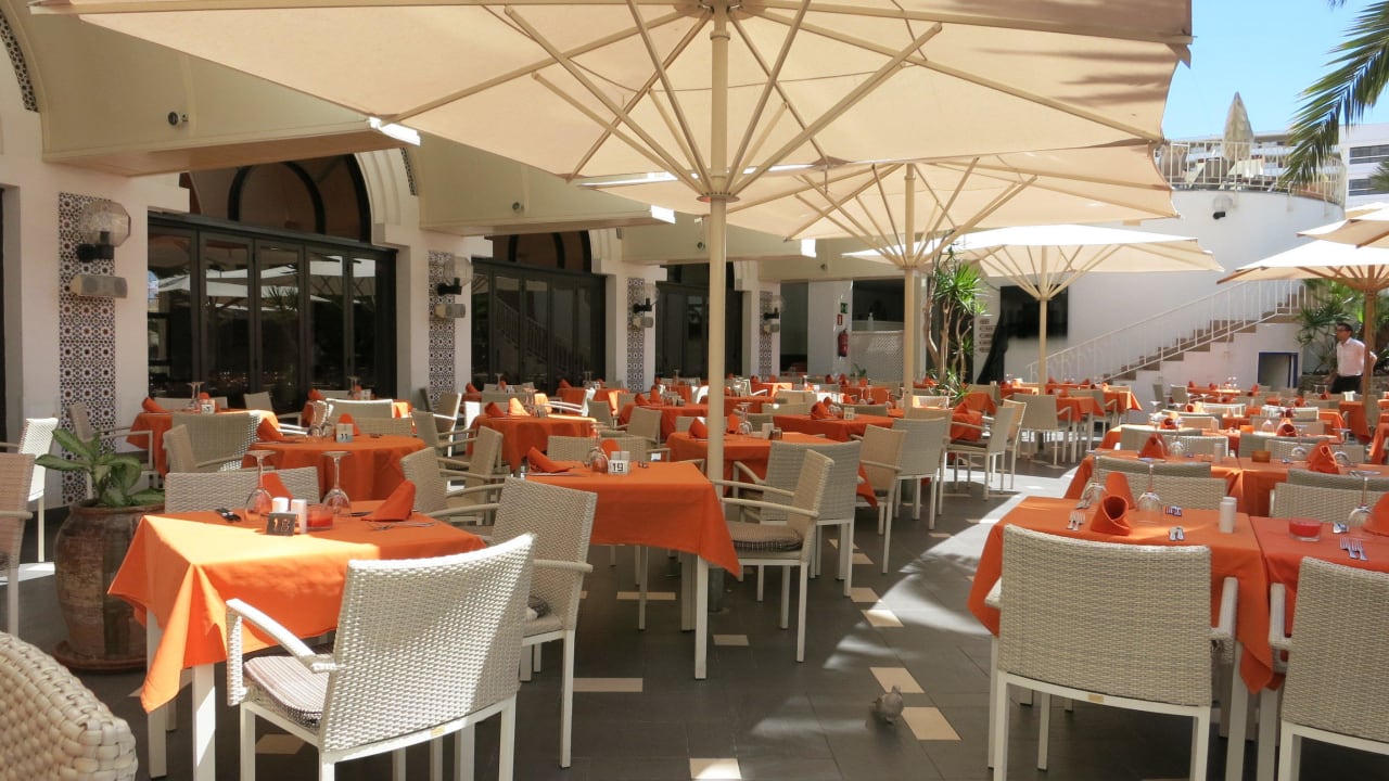 Sommer-Restaurant Seaside Hotel Sandy Beach