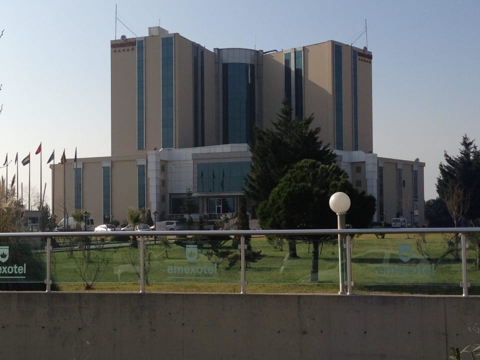 Außenansicht Hotel Emexotel Kocaeli