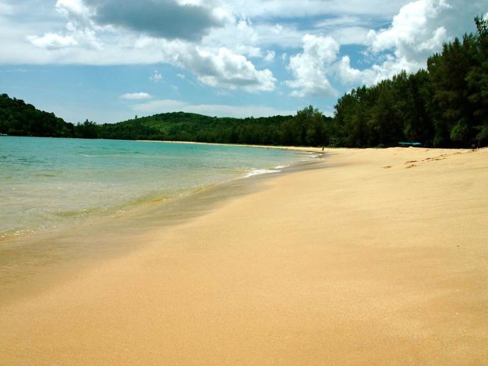 Layan Beach - Hotelstrand Outrigger Angsana Villas Resort Phuket
