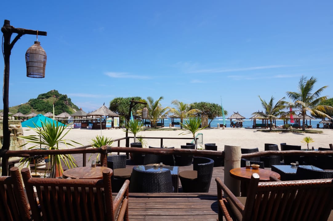 Strand Novotel Lombok Resort & Villas