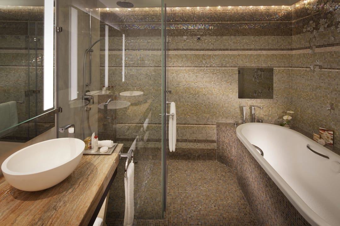 Beachcombers Suite Bathroom Jumeirah Beach Hotel