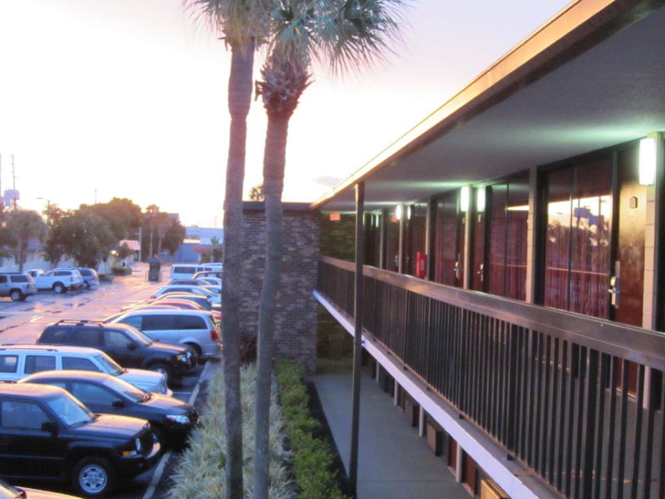 Balkon Rosen Inn International