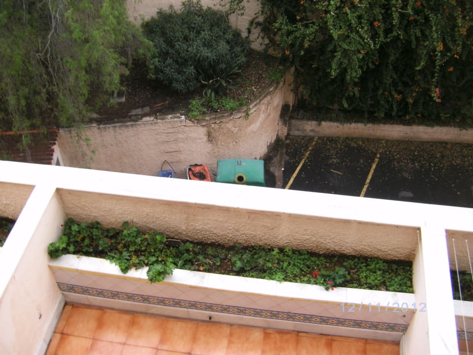 Müllcontainer BLUESEA Costa Jardin Spa