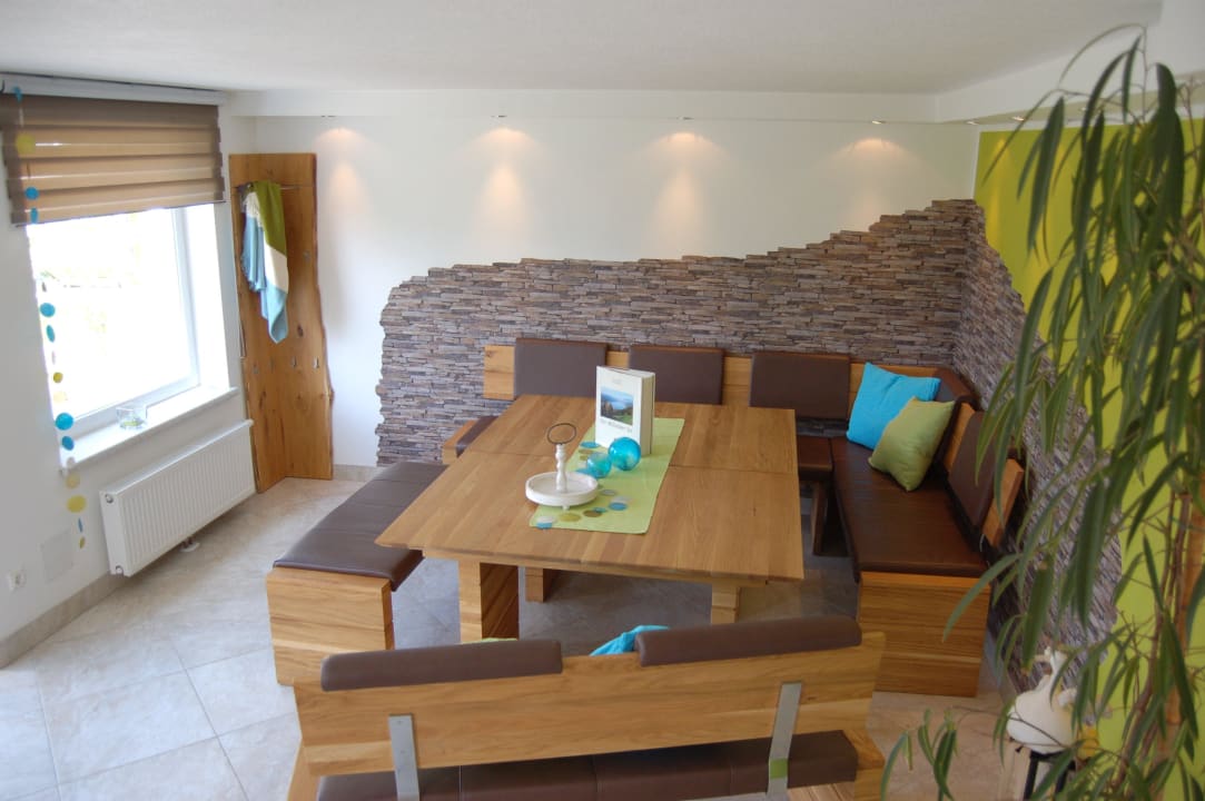 Modern - hell - trendig - unser Aufenthaltsraum Appartements Sommereck