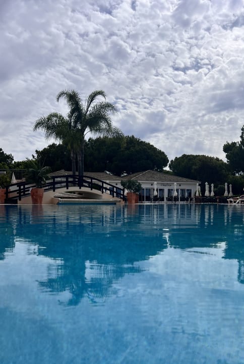 Pool PortoBay Falésia