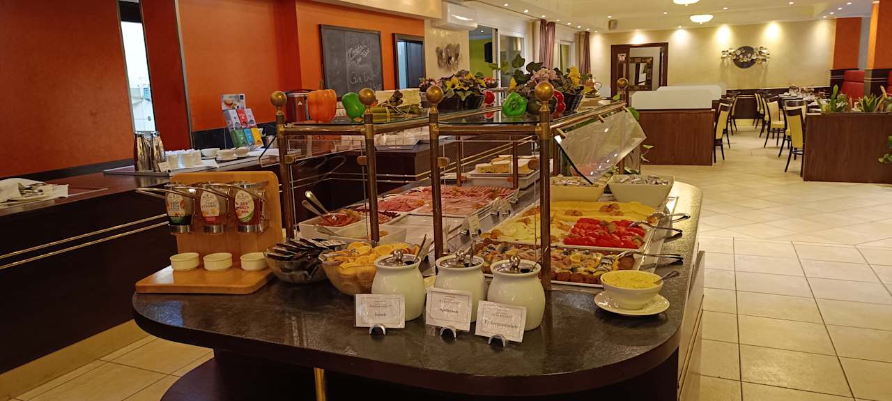 Gastro Moselstern Parkhotel Krähennest