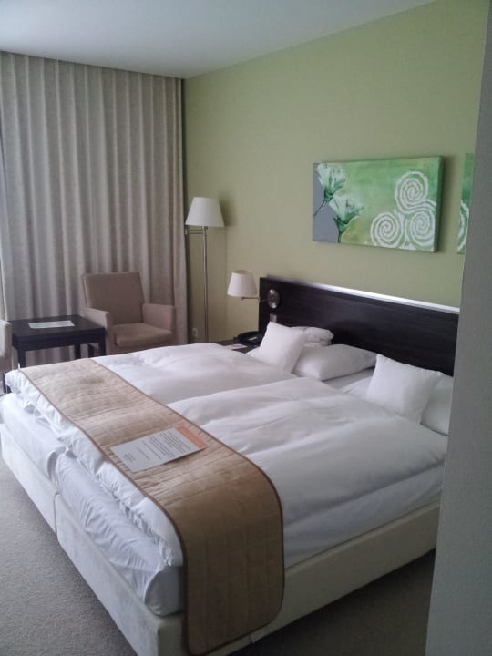Zimmer wie im Katalog HEIDE SPA Hotel & Resort