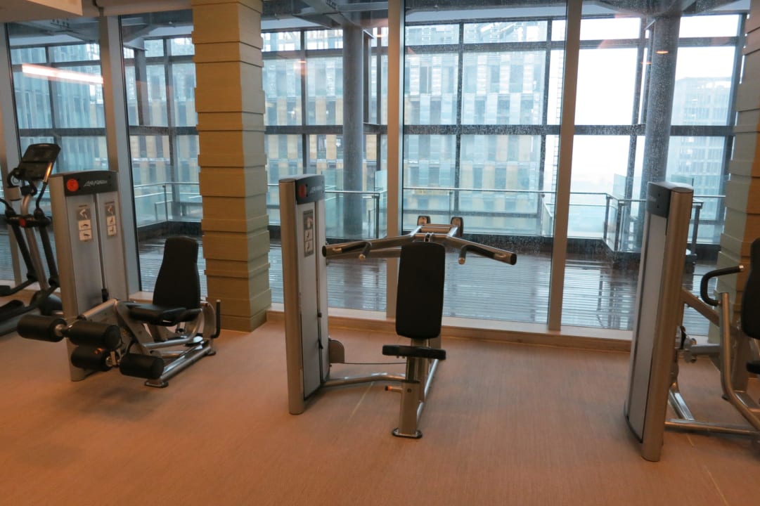 Fitnessraum Hotel Howard Johnson IFC Plaza Ningbo