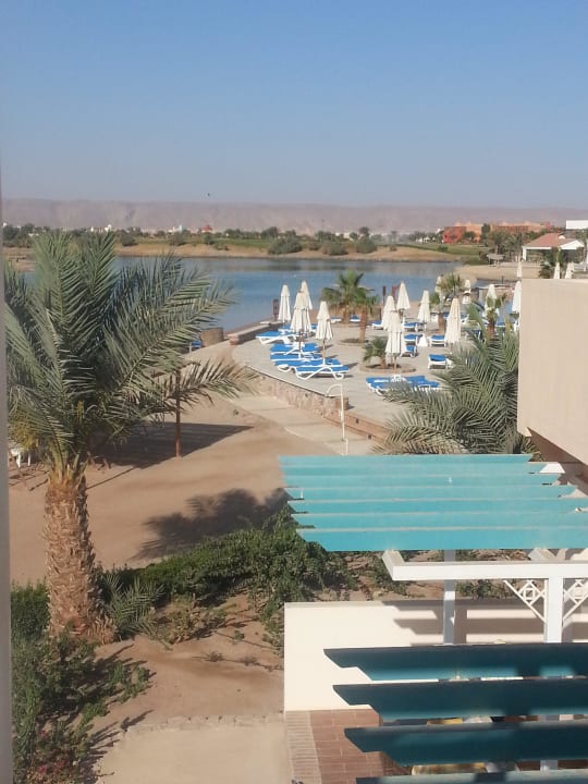 Balkonaussicht rechts Mövenpick Resort & Spa El Gouna