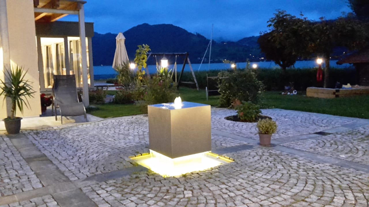 Außenansicht Hotel Stadler am Attersee