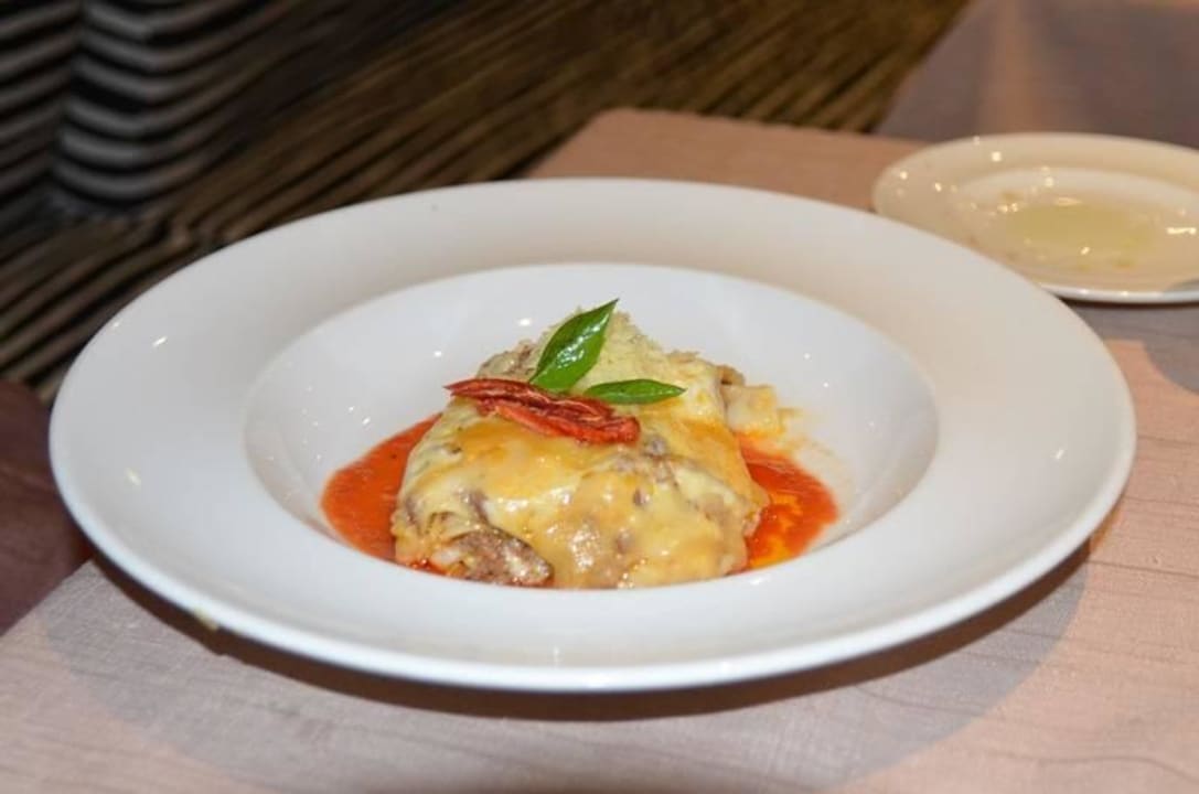 Lasagne im ital. Restaurant Catalonia Playa Maroma