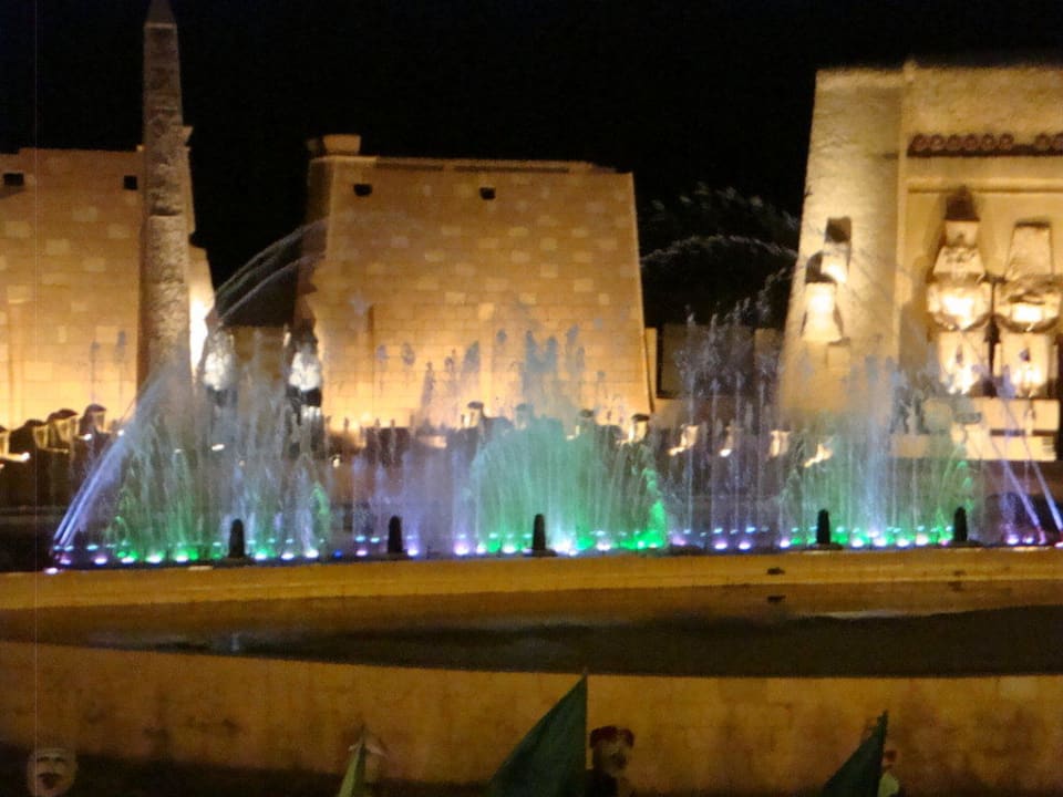 Licht Show Alf Leila wa Leila Pickalbatros Alf Leila Wa Leila Resort - Neverland Hurghada