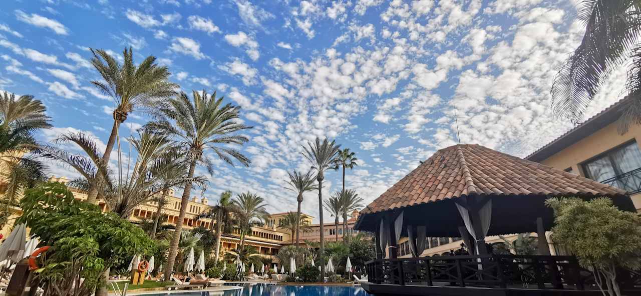Pool Secrets Bahia Real Resort & SPA