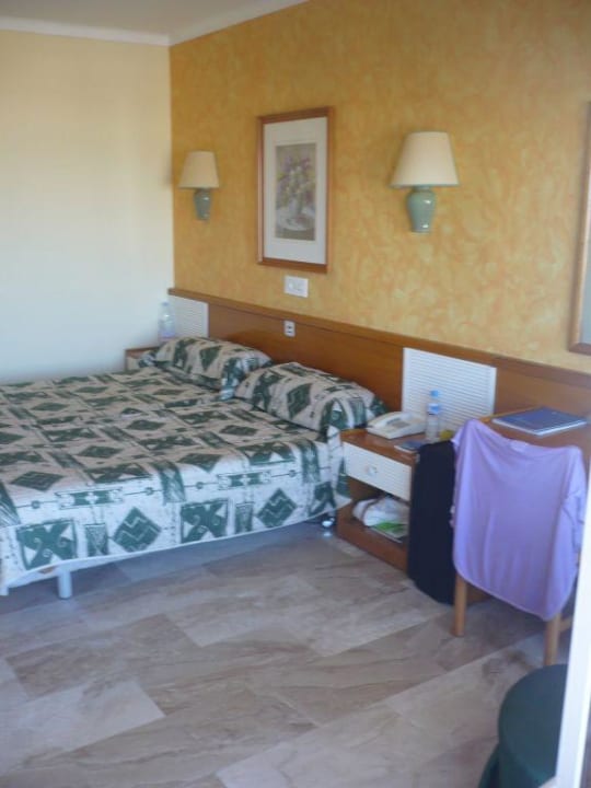 Zimmer Grupotel Montecarlo