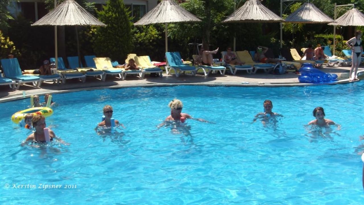 Wassergymnastik Can Garden Beach