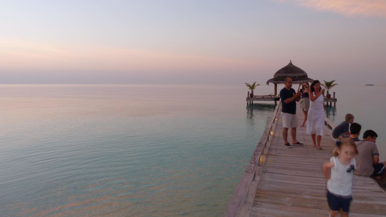 Laguna Bar Kuramathi Maldives