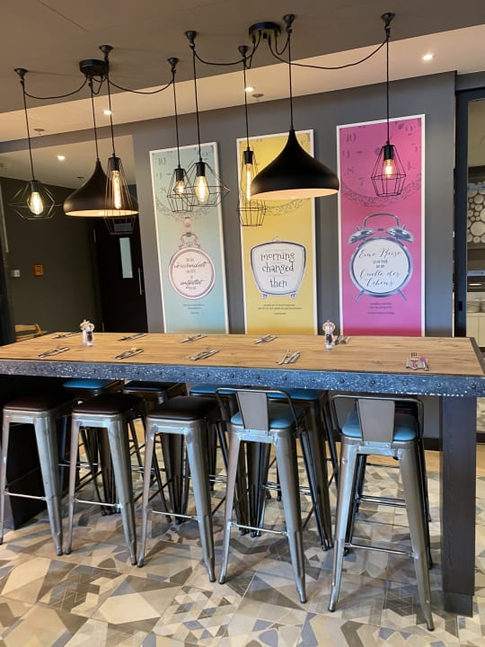 Gastro Premier Inn Stuttgart City Centre Hotel