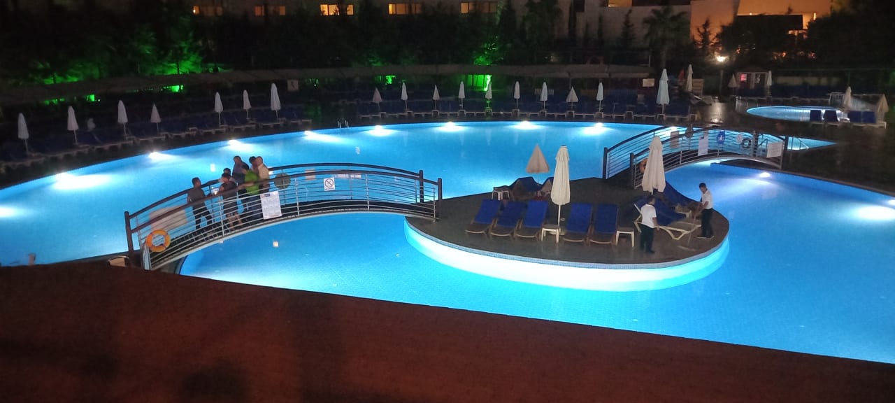 Pool Cenger Beach Resort & Spa