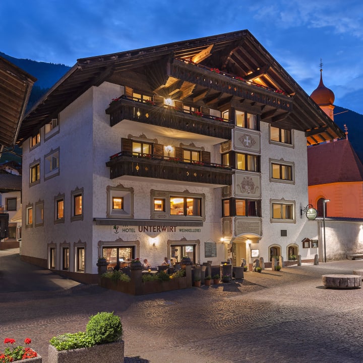 Außenansicht  Martinerhof's Hotel Unterwirt