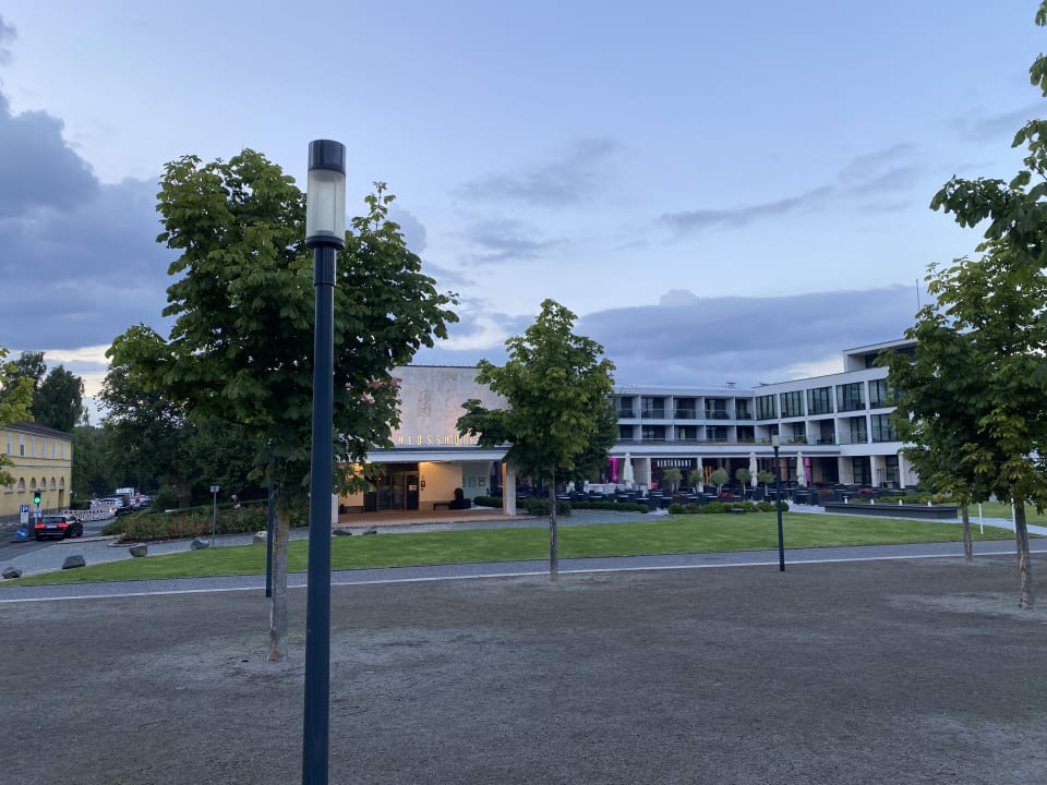 Außenansicht Schlosshotel Bad Wilhelmshöhe Conference & Spa