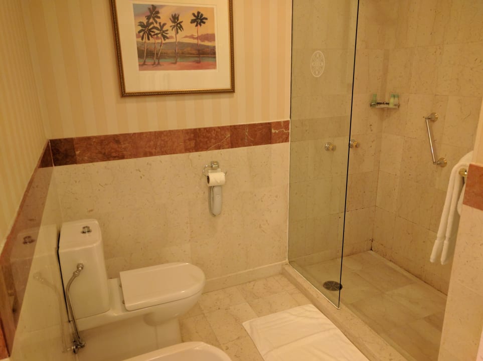 Zimmer Grand Hyatt Muscat