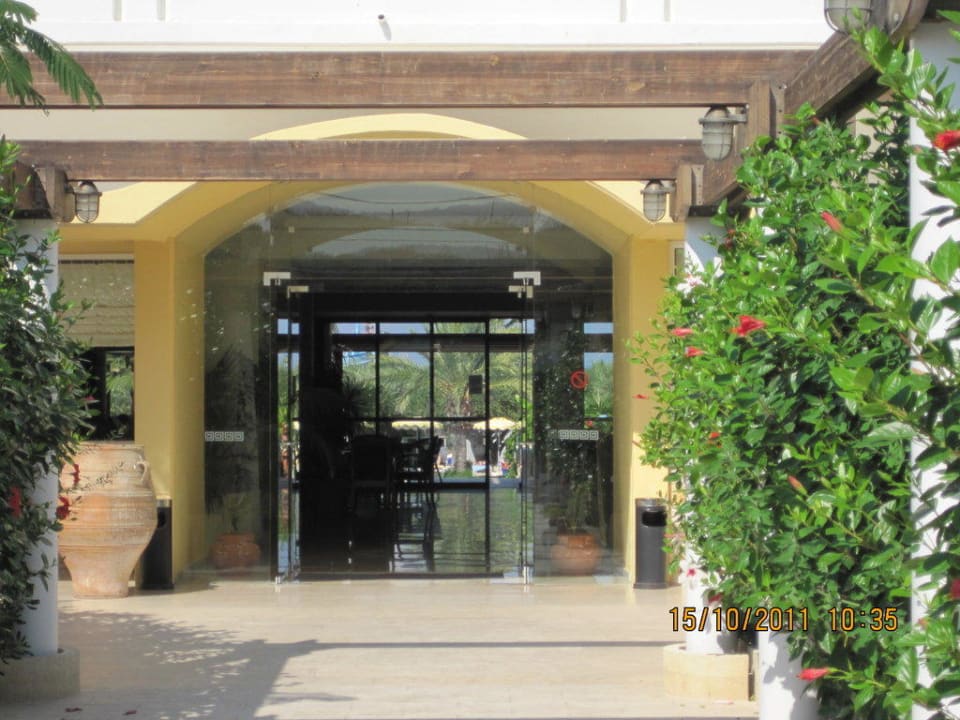 Eingang TUI KIDS CLUB Alex Beach