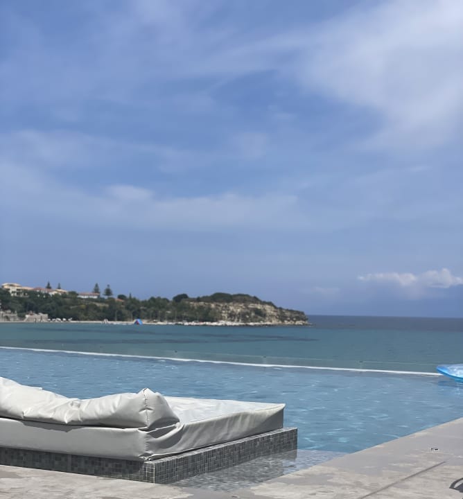 Pool Alexandra Beach Resort & Spa