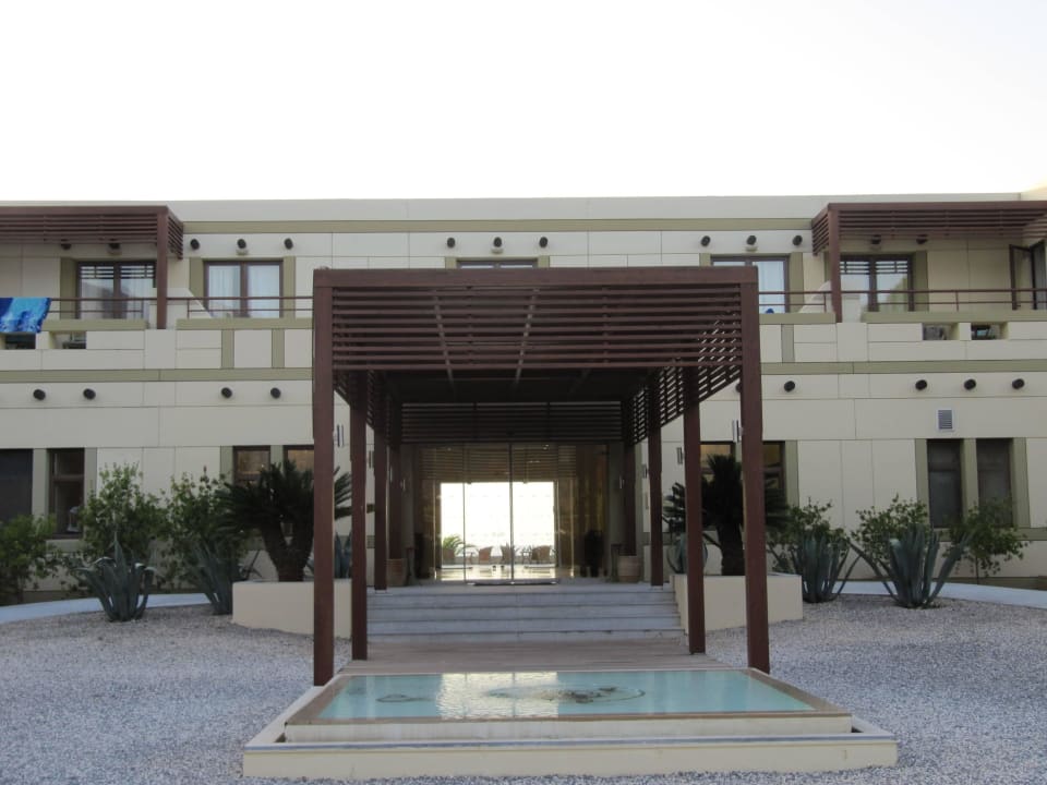 Fantastischer Blick durch die Lobby aufs Meer Grecotel Meli Palace