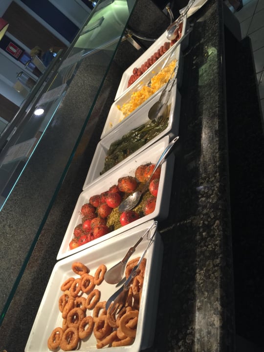 Frühstück LABRANDA Bahía y Villas Fañabé