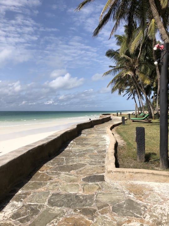 Strand Neptune Village Beach Resort & Spa