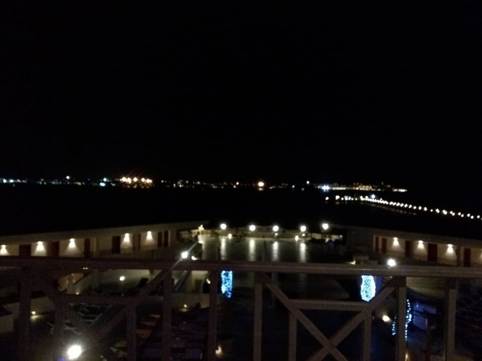 Blick von der Sky Lounge aufs Meer Cleopatra Luxury Resort Makadi Bay