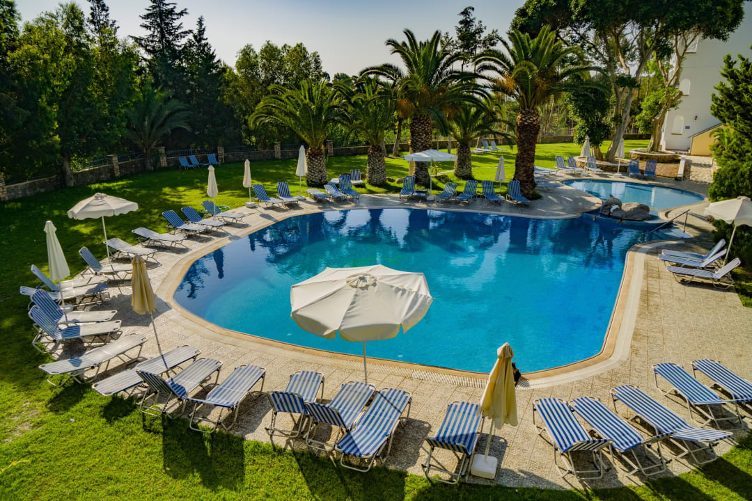 Pool Ekaterini Hotel