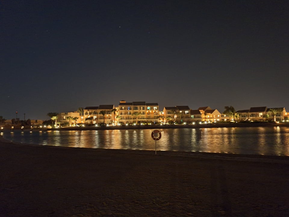 Außenansicht Mövenpick Resort & Spa El Gouna