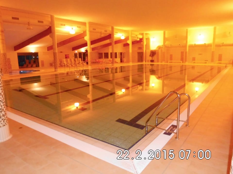 Das Schwimmbad vom Kübomare Morada Strandhotel Ostseebad Kühlungsborn