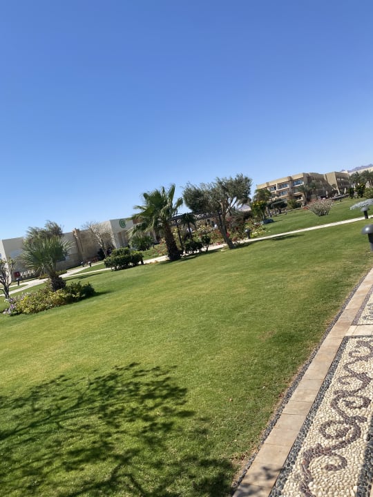 Gartenanlage Mövenpick Waterpark Resort & Spa Soma Bay